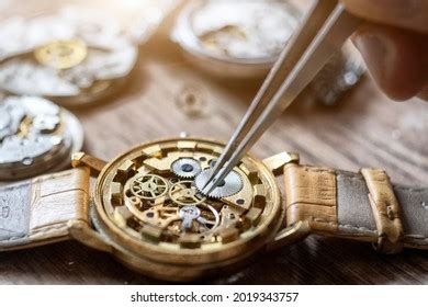 vintage mechanical watch repair